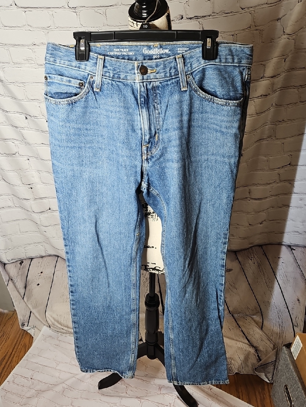 Goodfellow & Co Men’s Straight Leg Recto Blue Light Wash Jeans Size 34x30